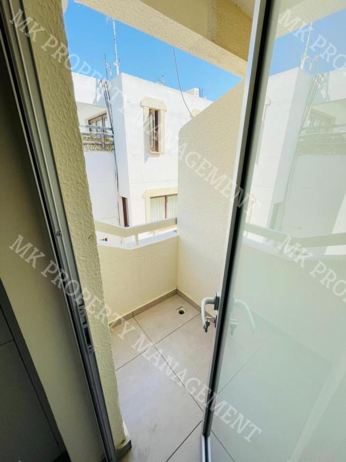 Milos City Center Apts No.34 Lárnaka Eksteriør bilde