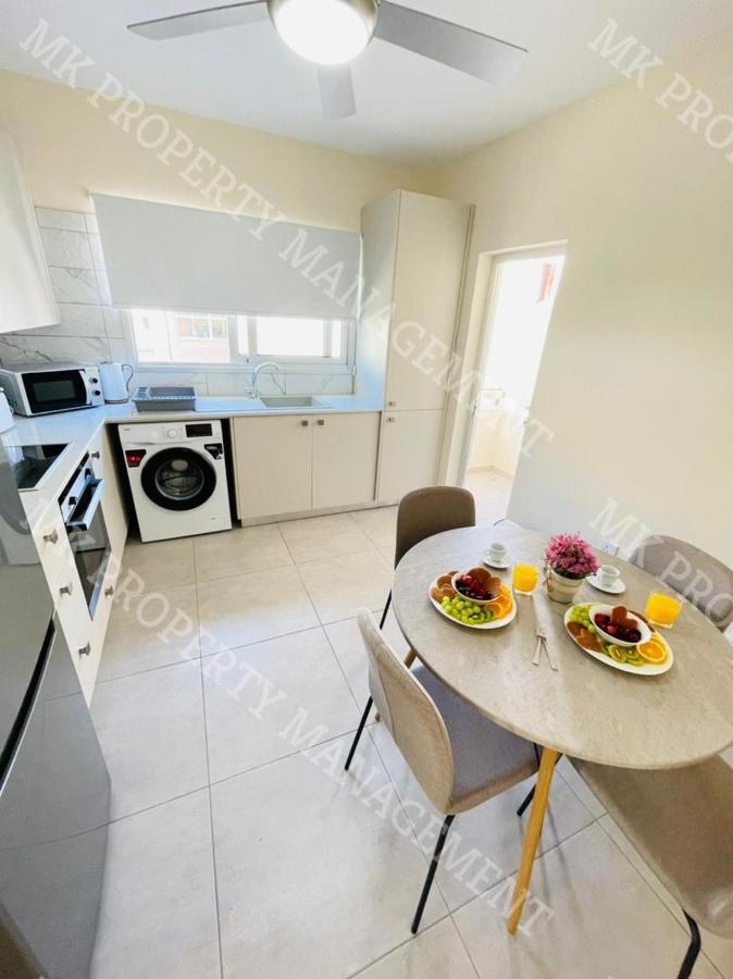 Milos City Center Apts No.34 Lárnaka Eksteriør bilde