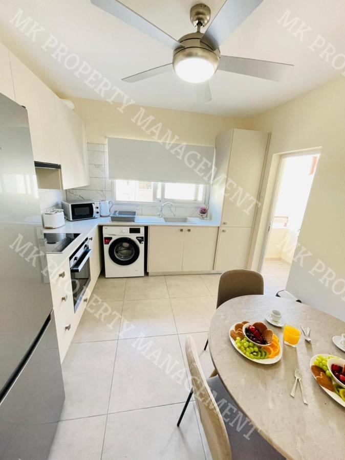 Milos City Center Apts No.34 Lárnaka Eksteriør bilde